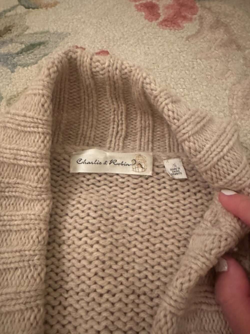 Cardigan - Picture 3 of 3
